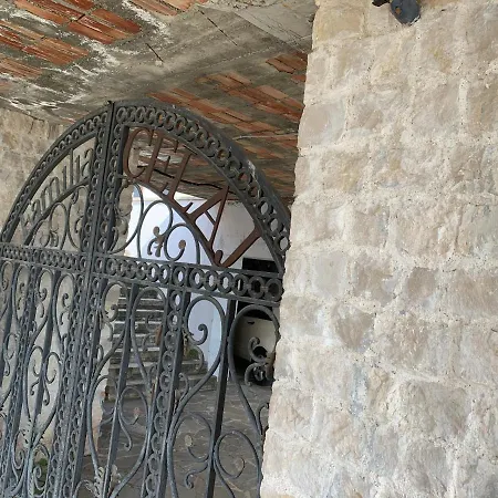 Celaj “the Castle” * Kruje