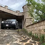 Вилла Celaj “the Castle”