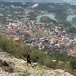 Вилла Celaj “the Castle” *