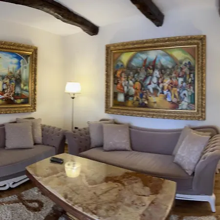 Villa Celaj “The Castle” * Krujë