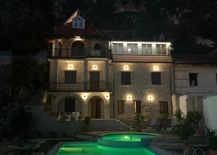 Willa Celaj “the Castle” Krujë