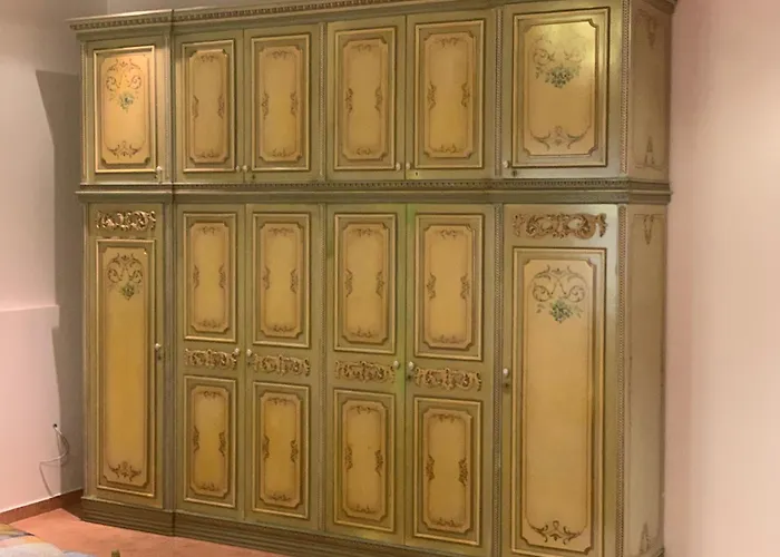 Villa Celaj “The Castle” Kruje